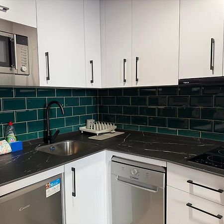 Amazing Apartment In Malaga Oldtown Calle Carreteria Free Wifi&Ac Luaran gambar