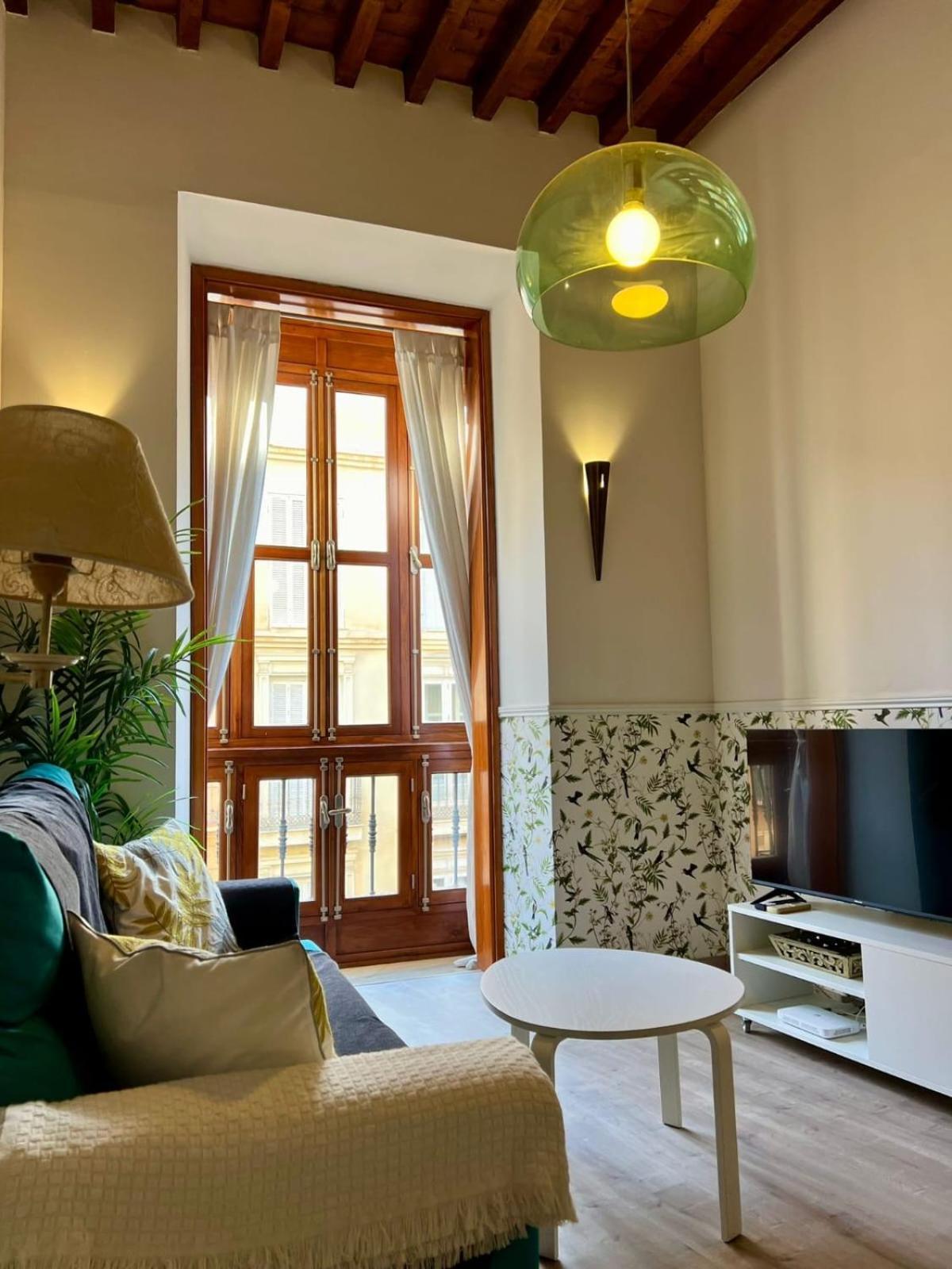 Amazing Apartment In Malaga Oldtown Calle Carreteria Free Wifi&Ac Luaran gambar