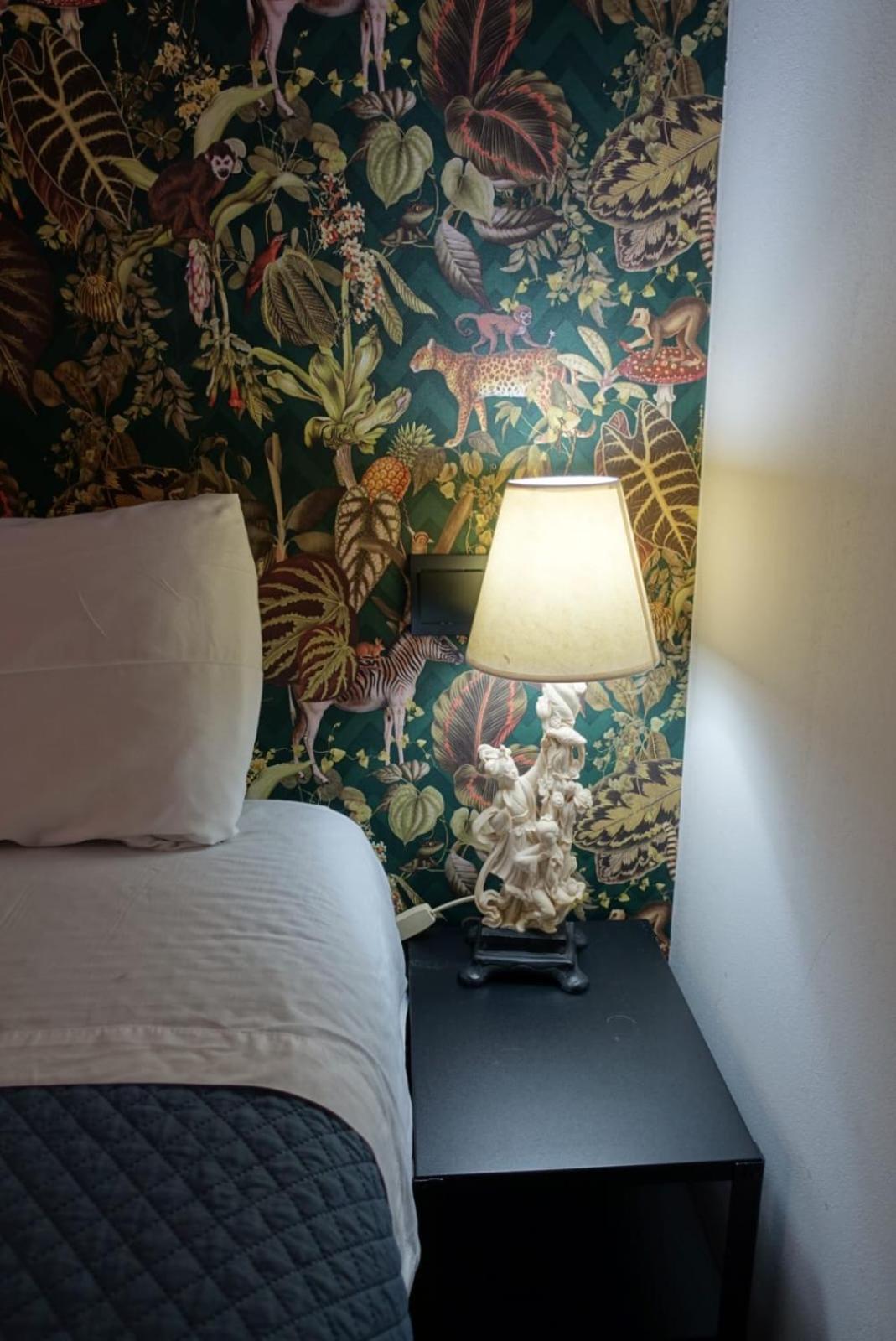 Amazing Apartment In Malaga Oldtown Calle Carreteria Free Wifi&Ac Luaran gambar